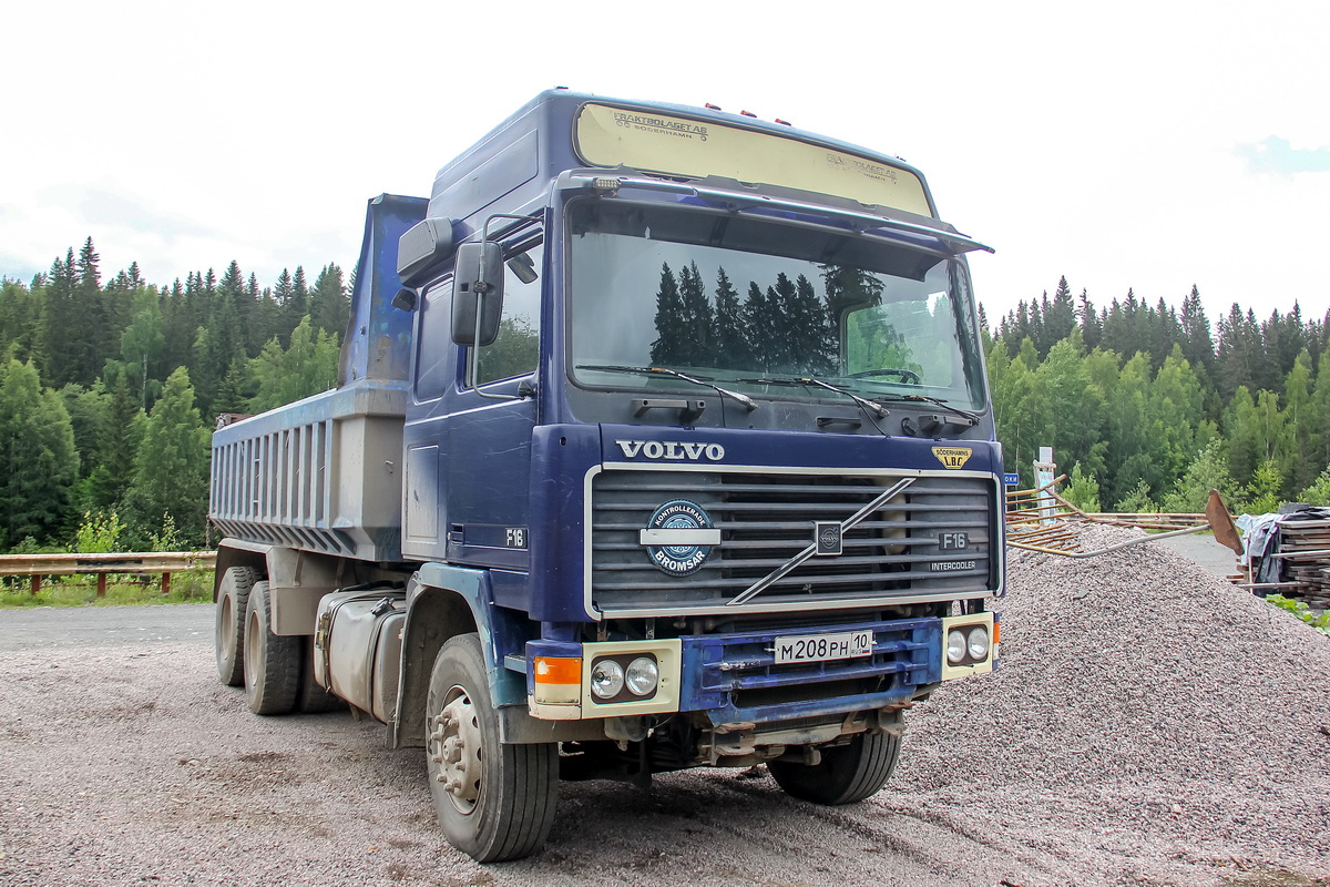 Карелия, № М 208 РН 10 — Volvo ('1987) F16