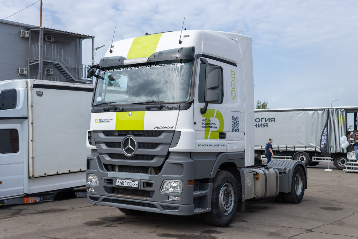 Московская область, № В 481 ХО 750 — Mercedes-Benz Actros '09 1844 [Z9M]