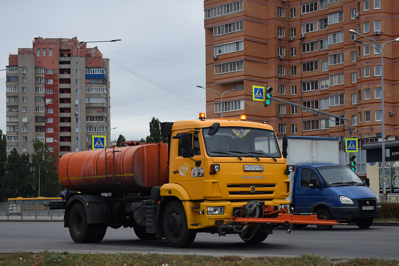 Липецкая область, № М 707 ЕТ 48 — КамАЗ-43253 (общая модель)