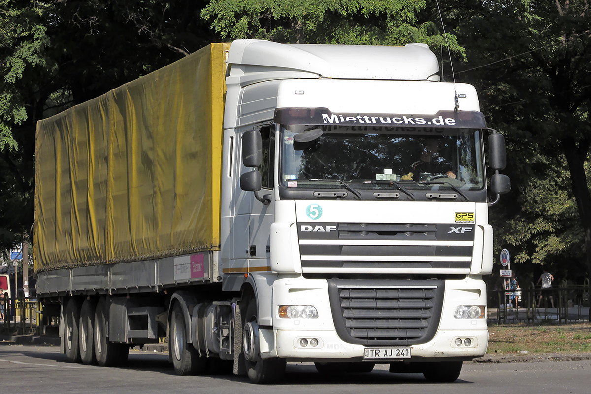 Молдавия, № TR AJ 241 — DAF XF95 FT