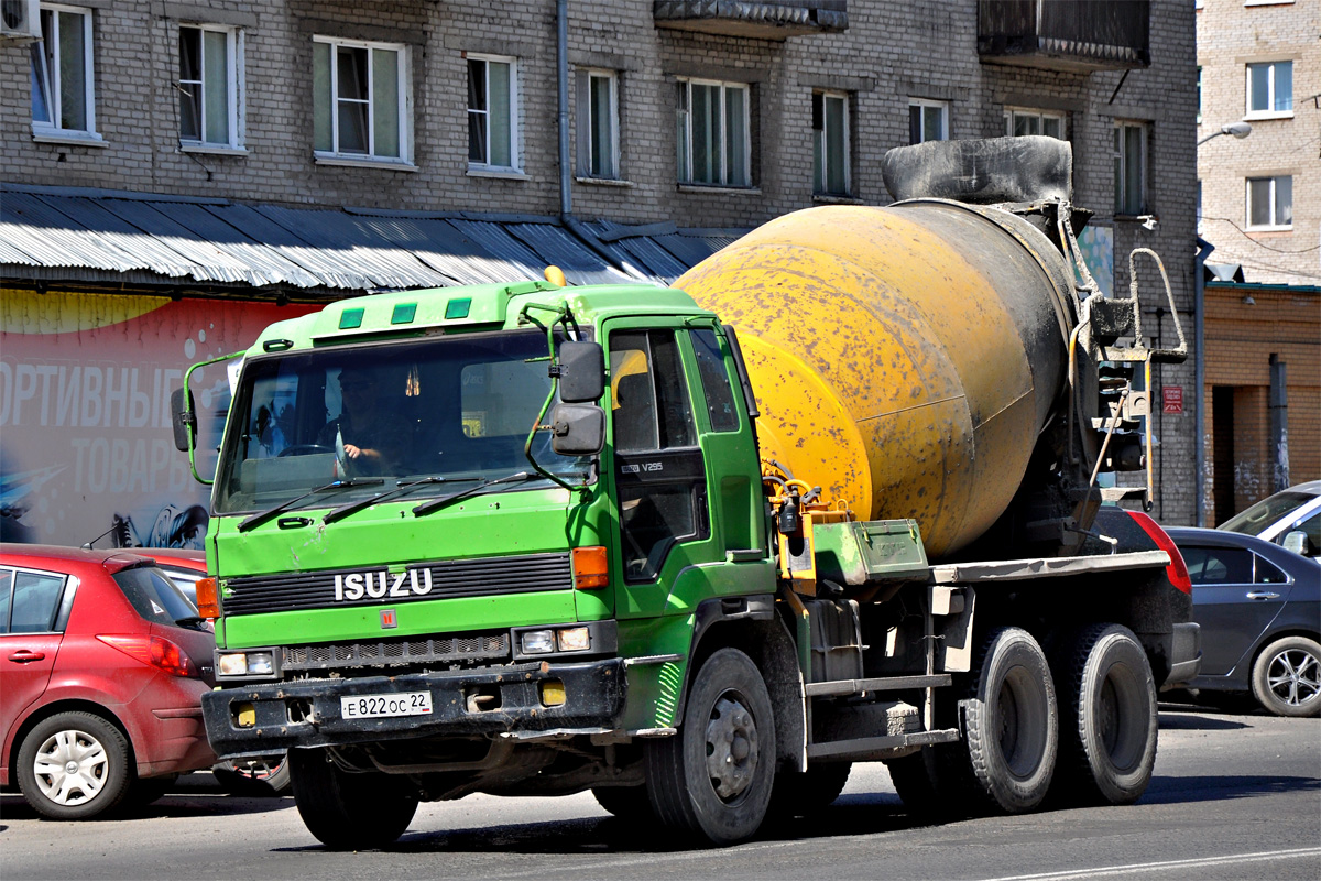 Алтайский край, № Е 822 ОС 22 — Isuzu (общая модель)