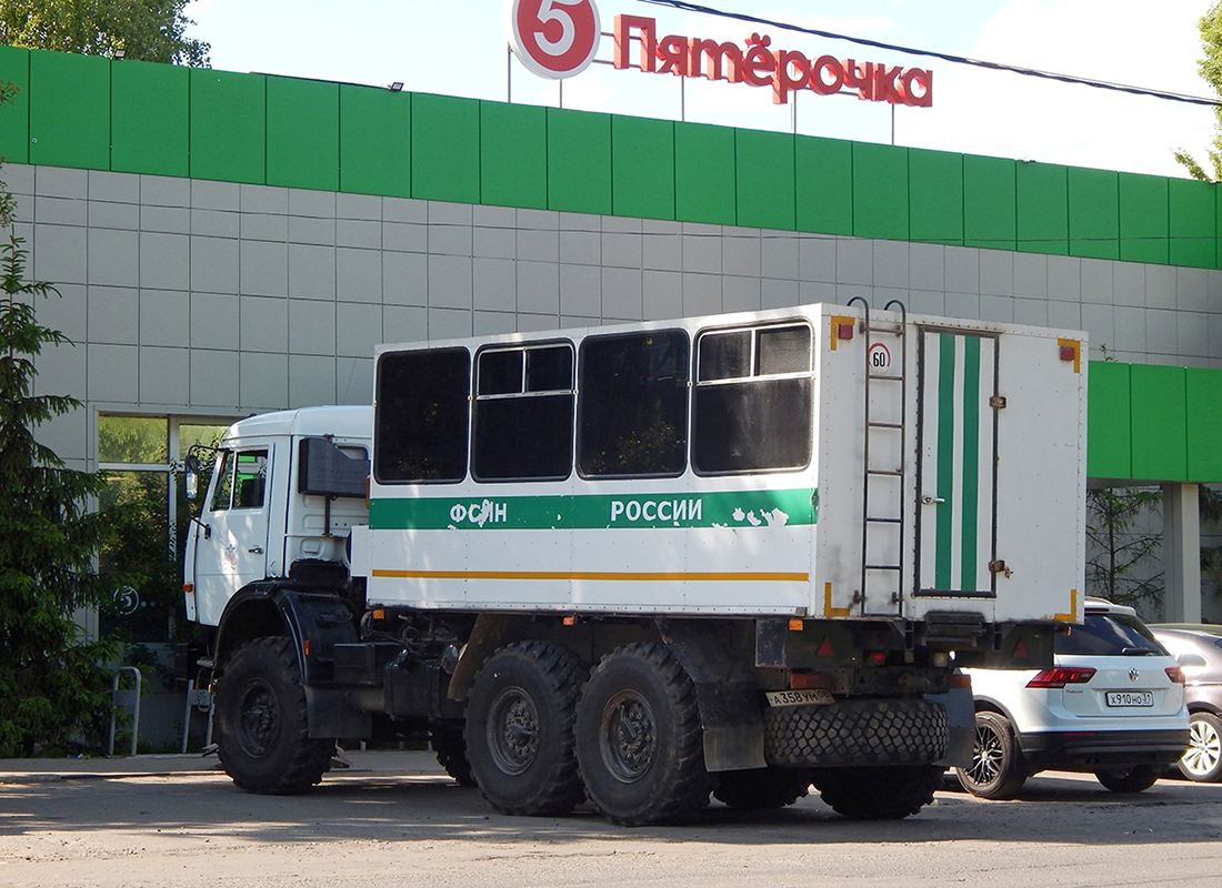 Калмыкия, № А 358 УМ 08 — КамАЗ-43114-15 [43114R]