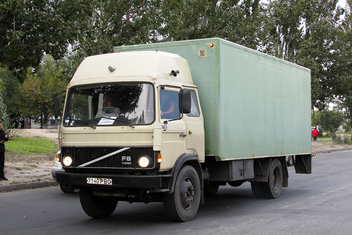 Ровненская область, № 7140 РВО — Volvo F6