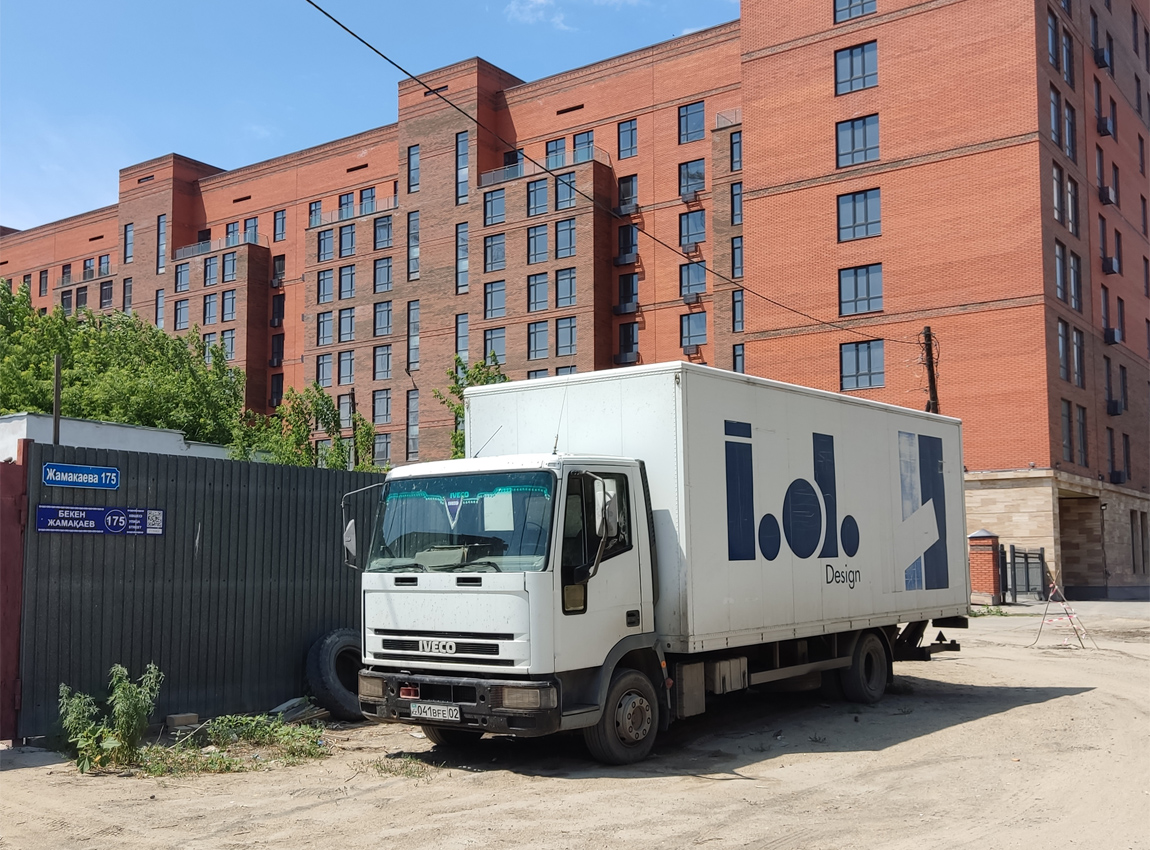 Алматы, № 041 BFE 02 — IVECO EuroCargo ('1991)