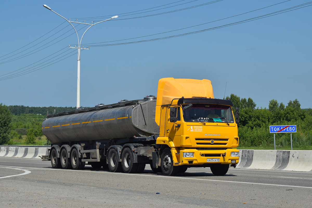 Алтайский край, № О 625 СВ 40 — КамАЗ-65116-A5(48)