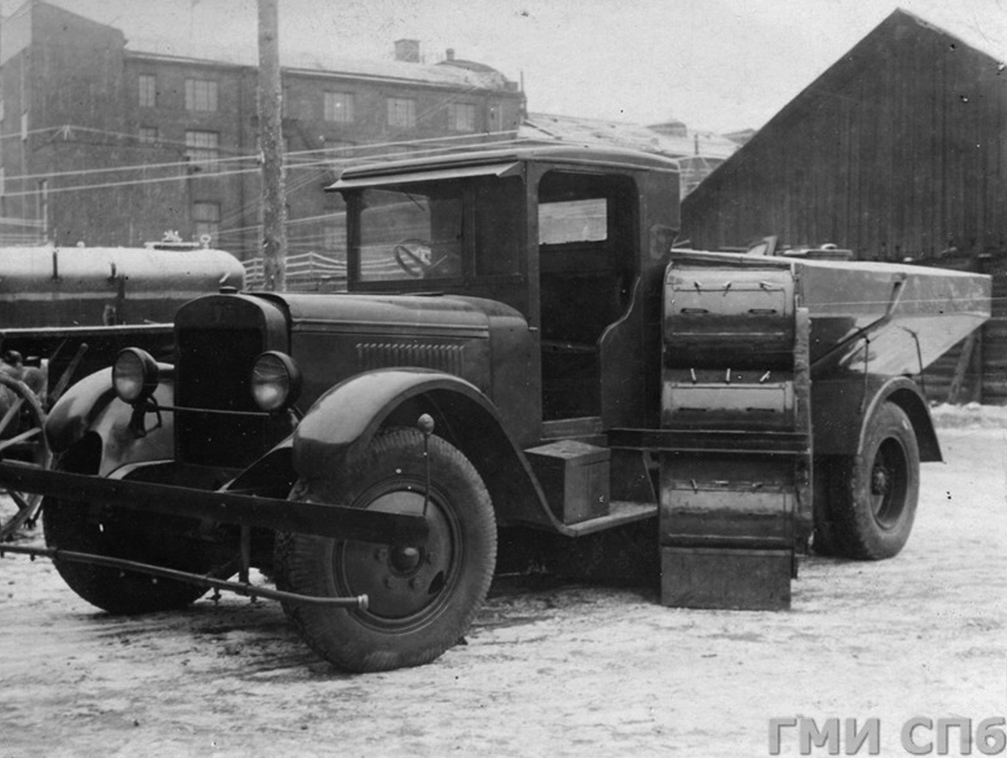 Санкт-Петербург — Исторические фотографии (Автомобили)