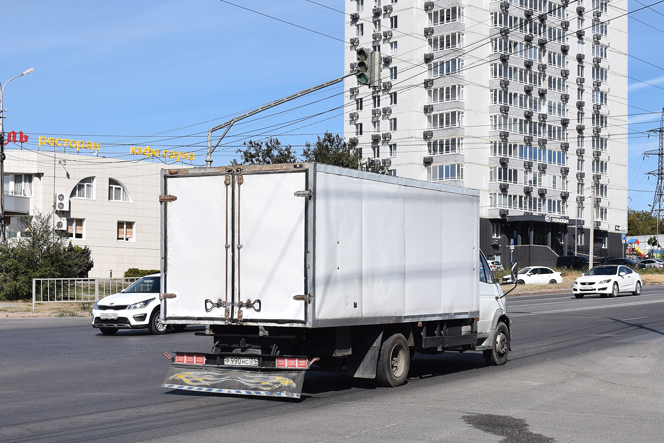 Волгоградская область, № Р 990 НС 34 — ГАЗ-331061 "Валдай"