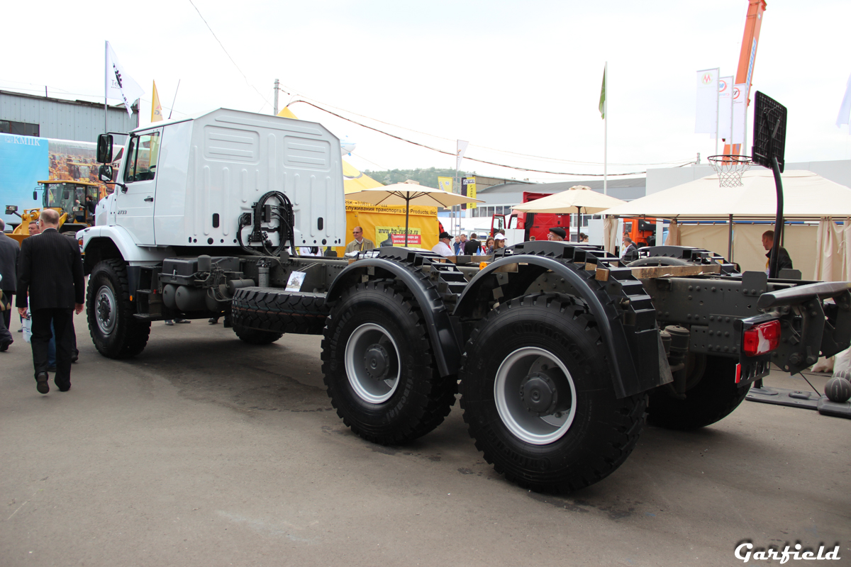 Кемеровская область, № (42) Б/Н 0097 — Mercedes-Benz Zetros 2733; Кемеровская область — Автомобили без номеров; Кемеровская область — Новые автомобили; Кемеровская область — Уголь России и Майнинг 2013