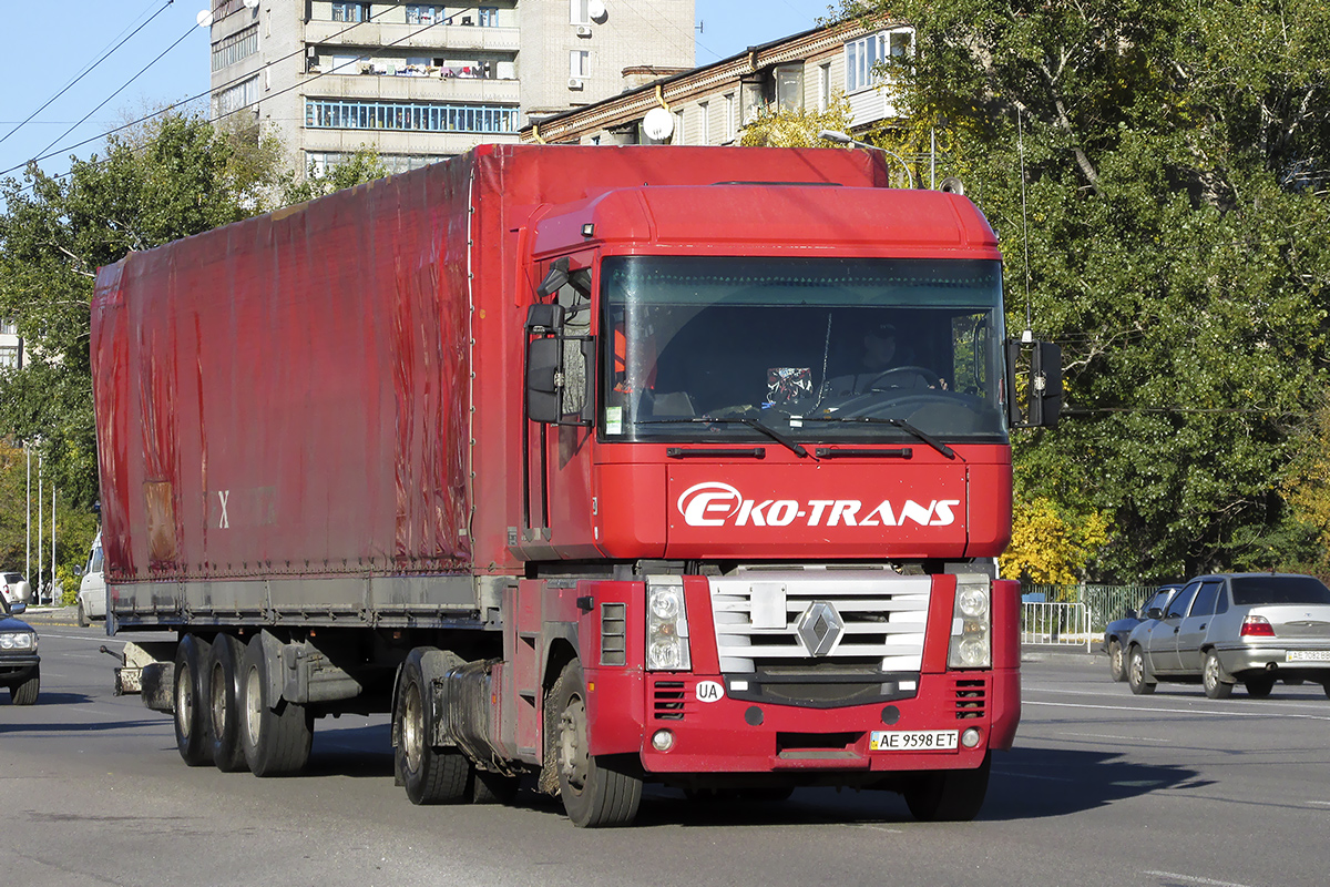 Днепропетровская область, № АЕ 9598 ЕТ — Renault Magnum E-Tech ('2001)