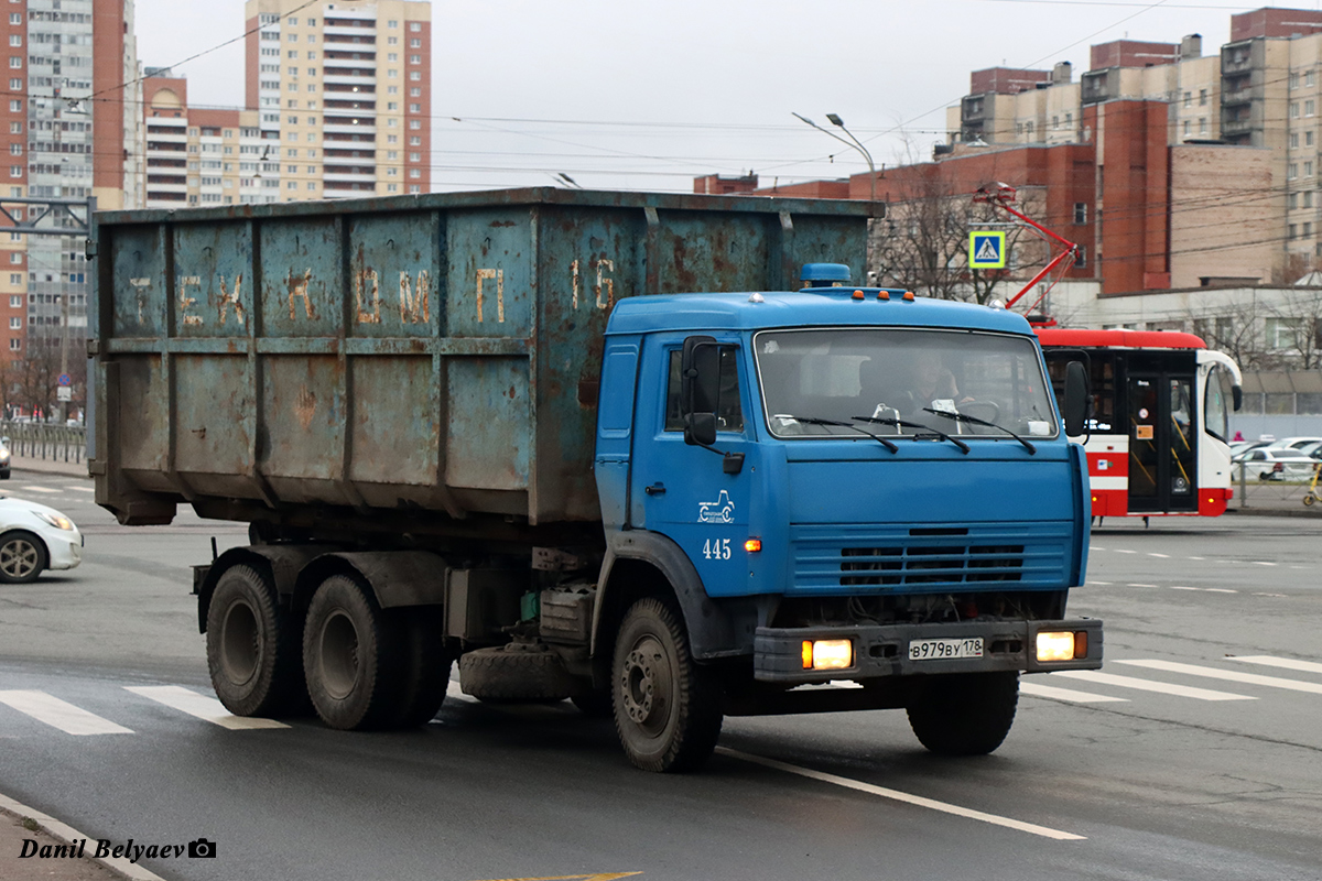 Санкт-Петербург, № 445 — КамАЗ-53215-15 [53215R]