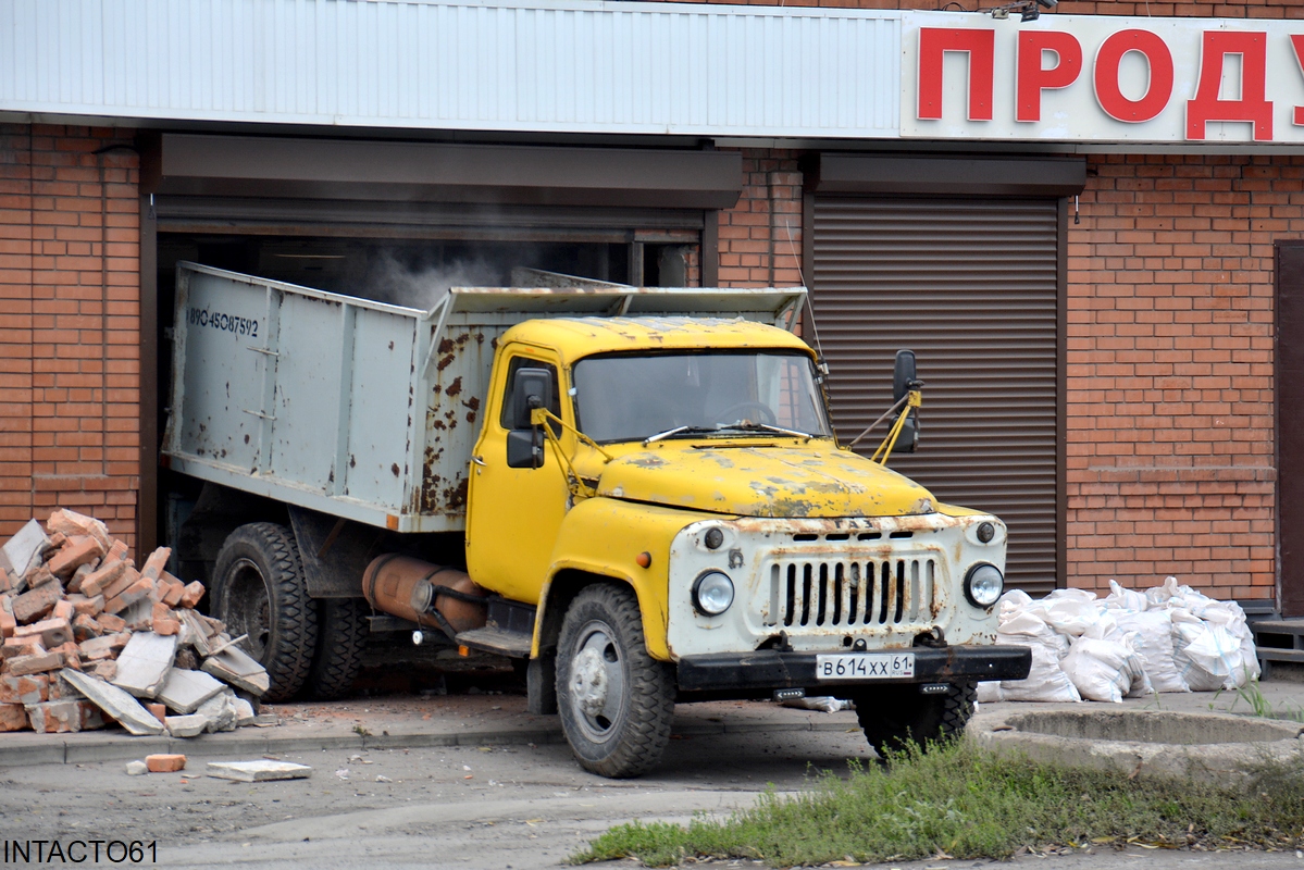 Ростовская область, № В 614 ХХ 61 — ГАЗ-52-02