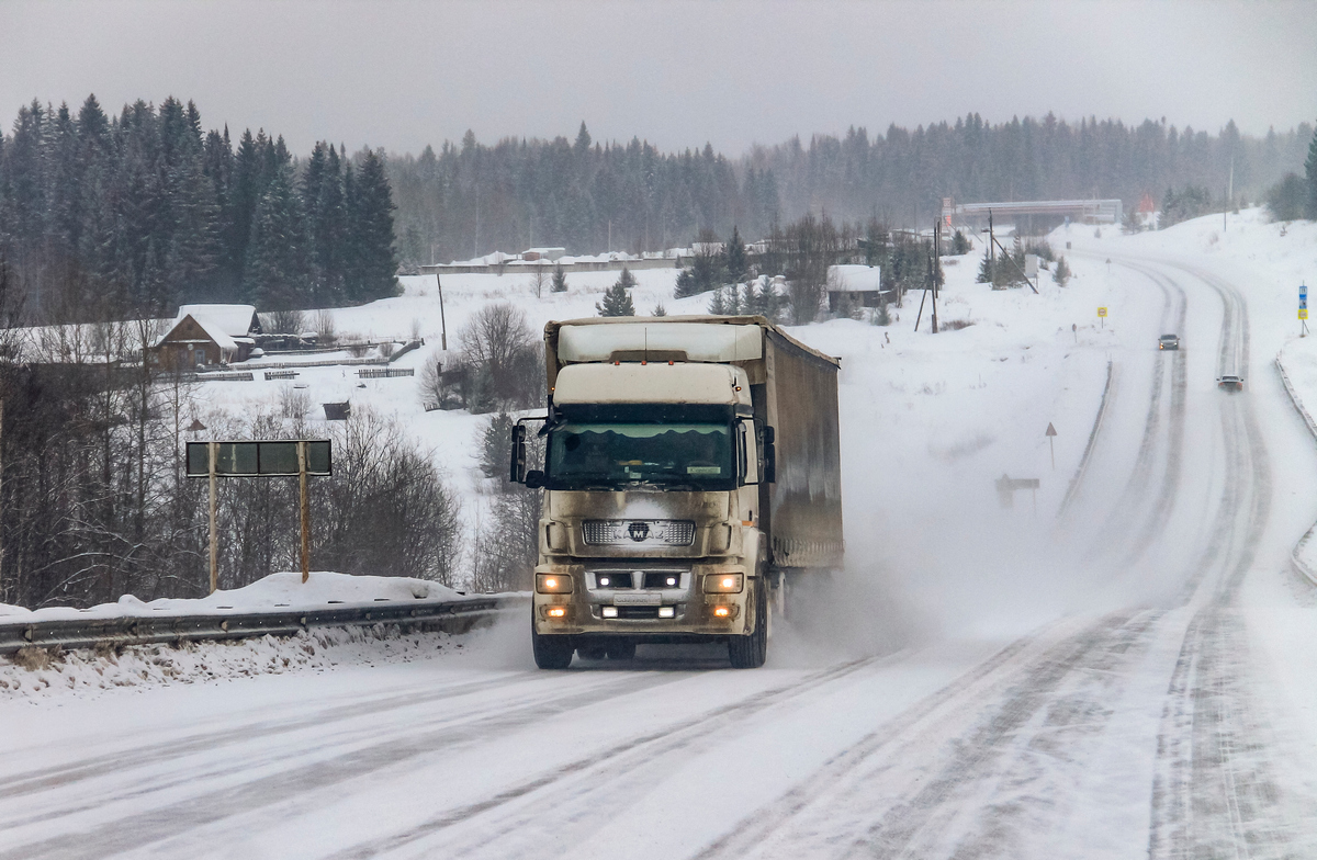 Краснодарский край, № С 877 НН 790 — КамАЗ-5490-S5(87)