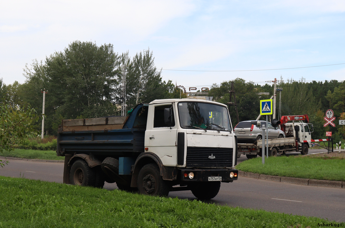 Красноярский край, № Н 757 КР 124 — МАЗ-5551 [555100]