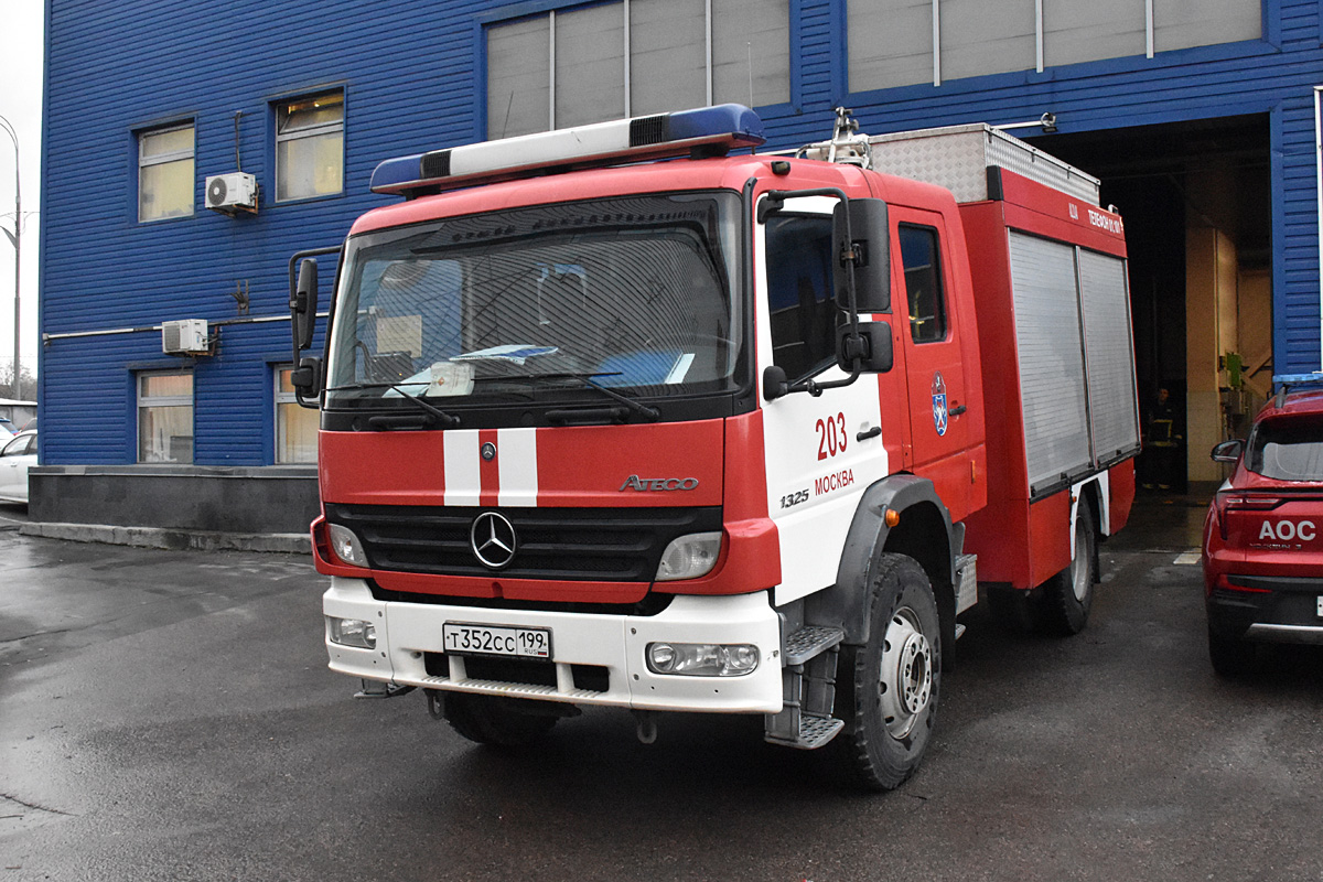 Москва, № Т 352 СС 199 — Mercedes-Benz Atego 1325