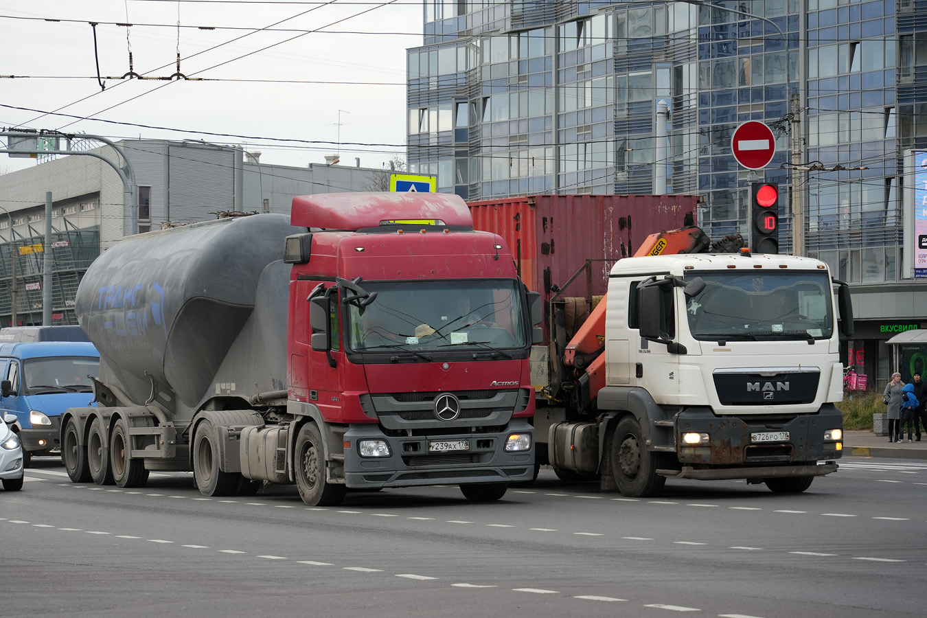 Санкт-Петербург, № У 239 АХ 178 — Mercedes-Benz Actros ('2009) 1841