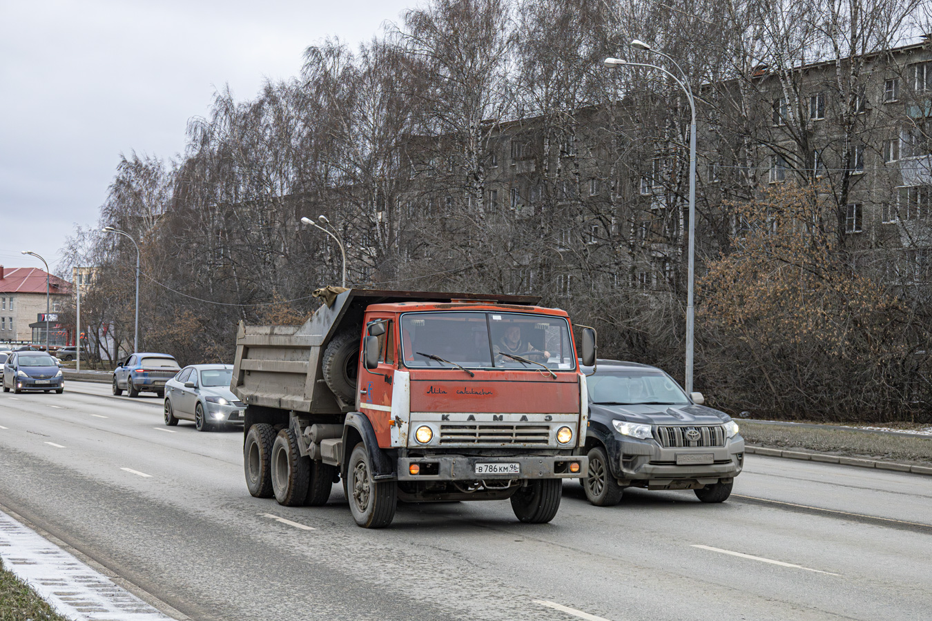 Свердловская область, № В 786 КМ 96 — КамАЗ-55111 [551110]