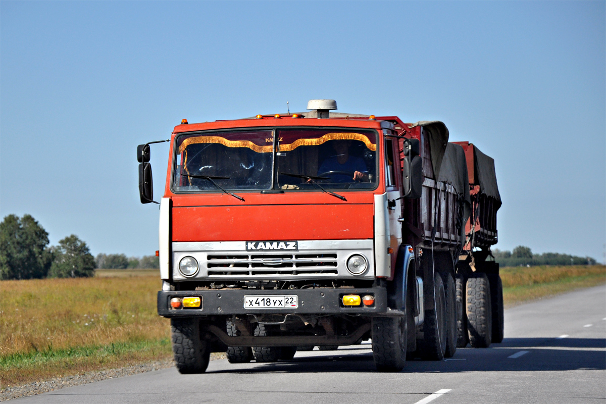 Алтайский край, № Х 418 УХ 22 — КамАЗ-53212
