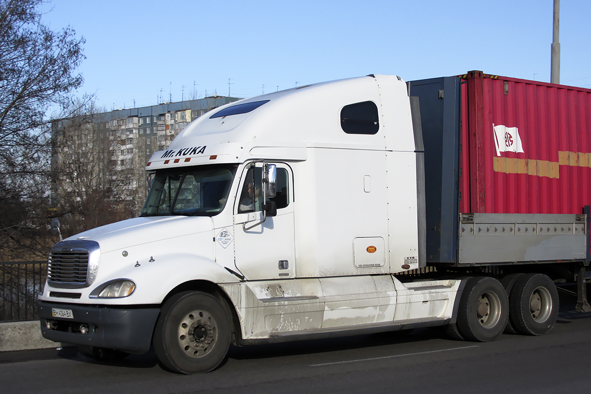 Одесская область, № ВН 4364 ВХ — Freightliner Columbia