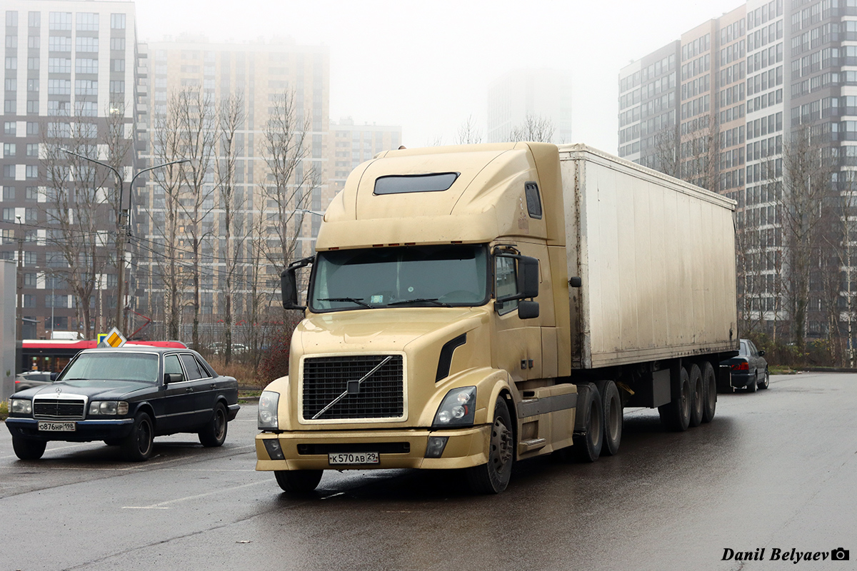 Архангельская область, № К 570 АВ 29 — Volvo VNL670