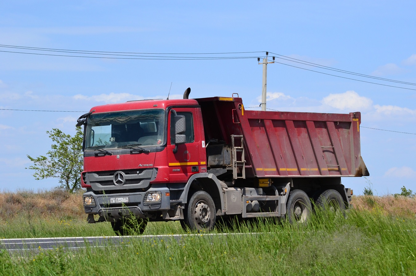Волгоградская область, № В 106 НО 134 — Mercedes-Benz Actros '09 3336 [Z9M]