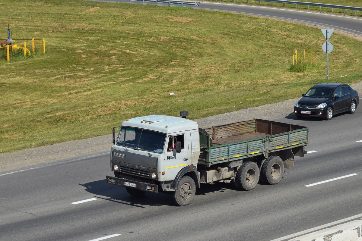 Новосибирская область, № М 608 ВХ 54 — КамАЗ-5320
