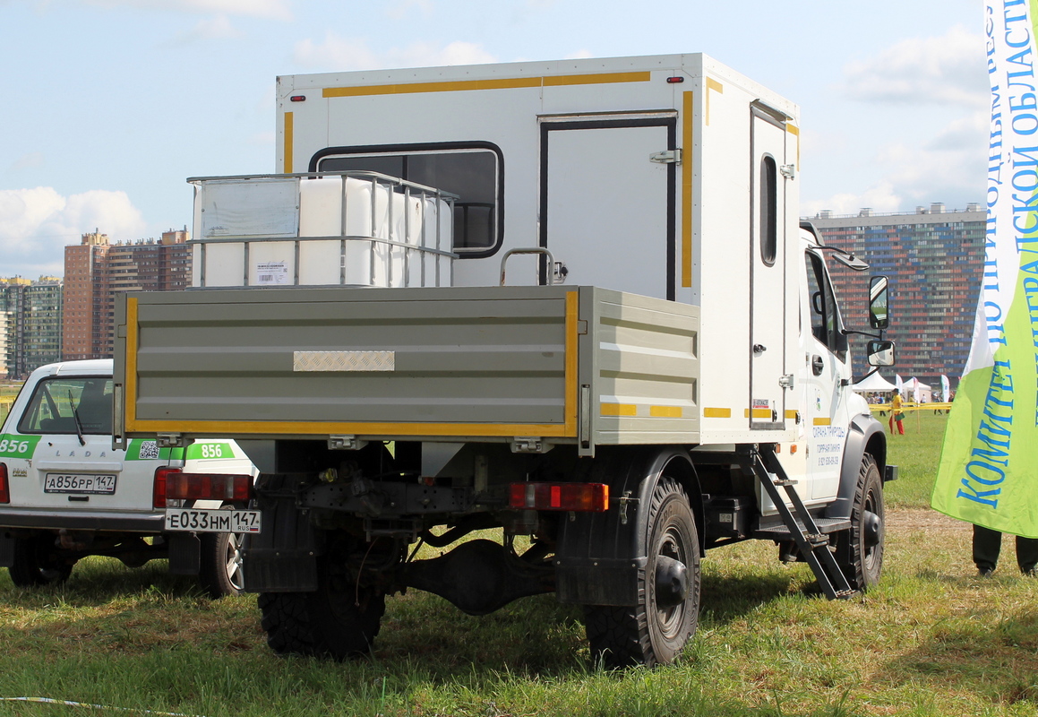 Ленинградская область, № Е 033 НМ 147 — ГАЗ-C42A43 "Садко NEXT"; Ленинградская область — Аграрная неделя 2025