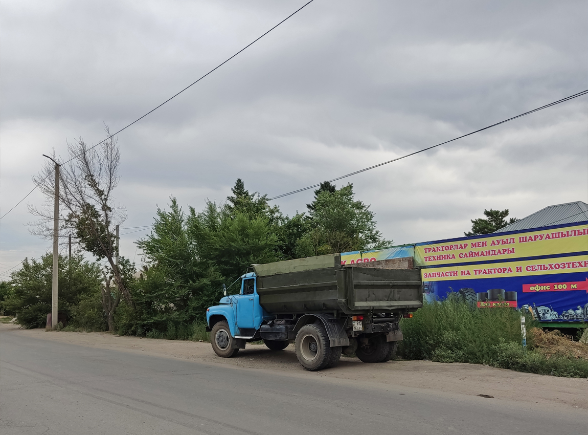 Восточно-Казахстанская область, № 813 AAV 16 — ЗИЛ-130 (общая модель)