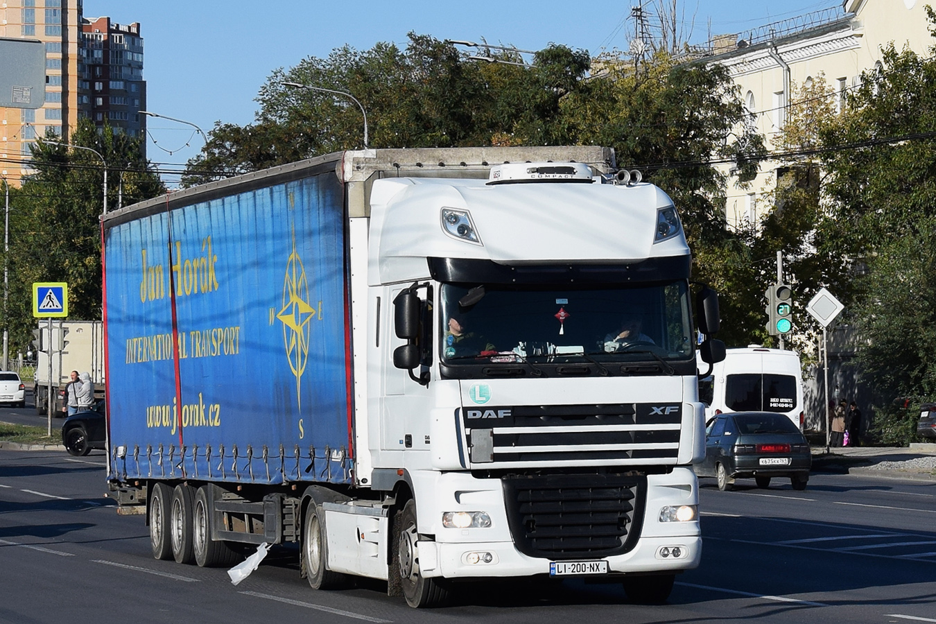 Грузия, № LI-200-NX — DAF XF105 FT