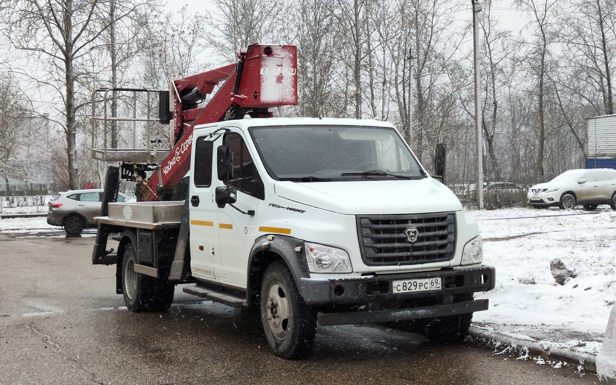 Тверская область, № С 829 РС 69 — ГАЗ-C42R33