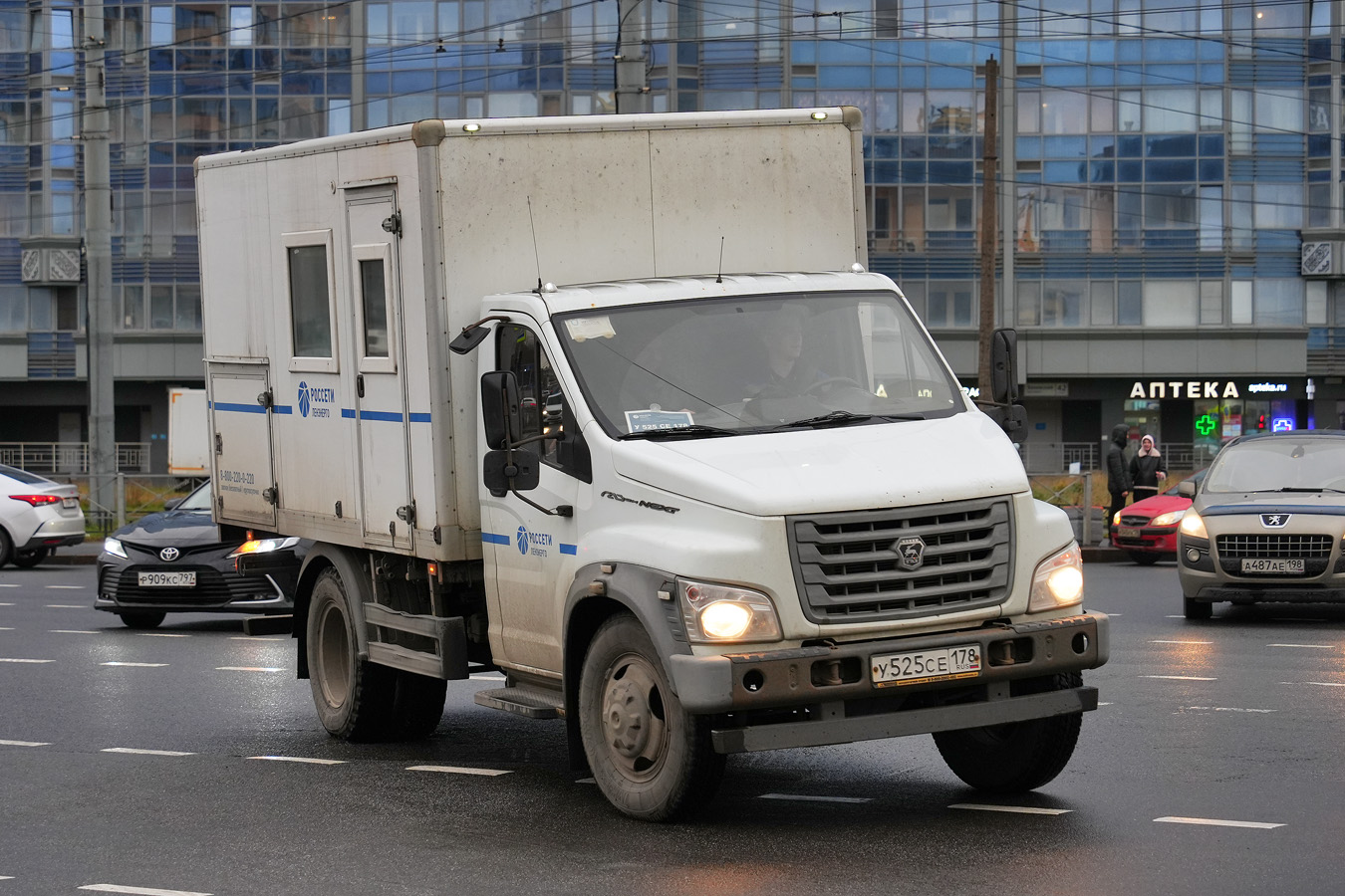 Санкт-Петербург, № У 525 СЕ 178 — ГАЗ-C41R13