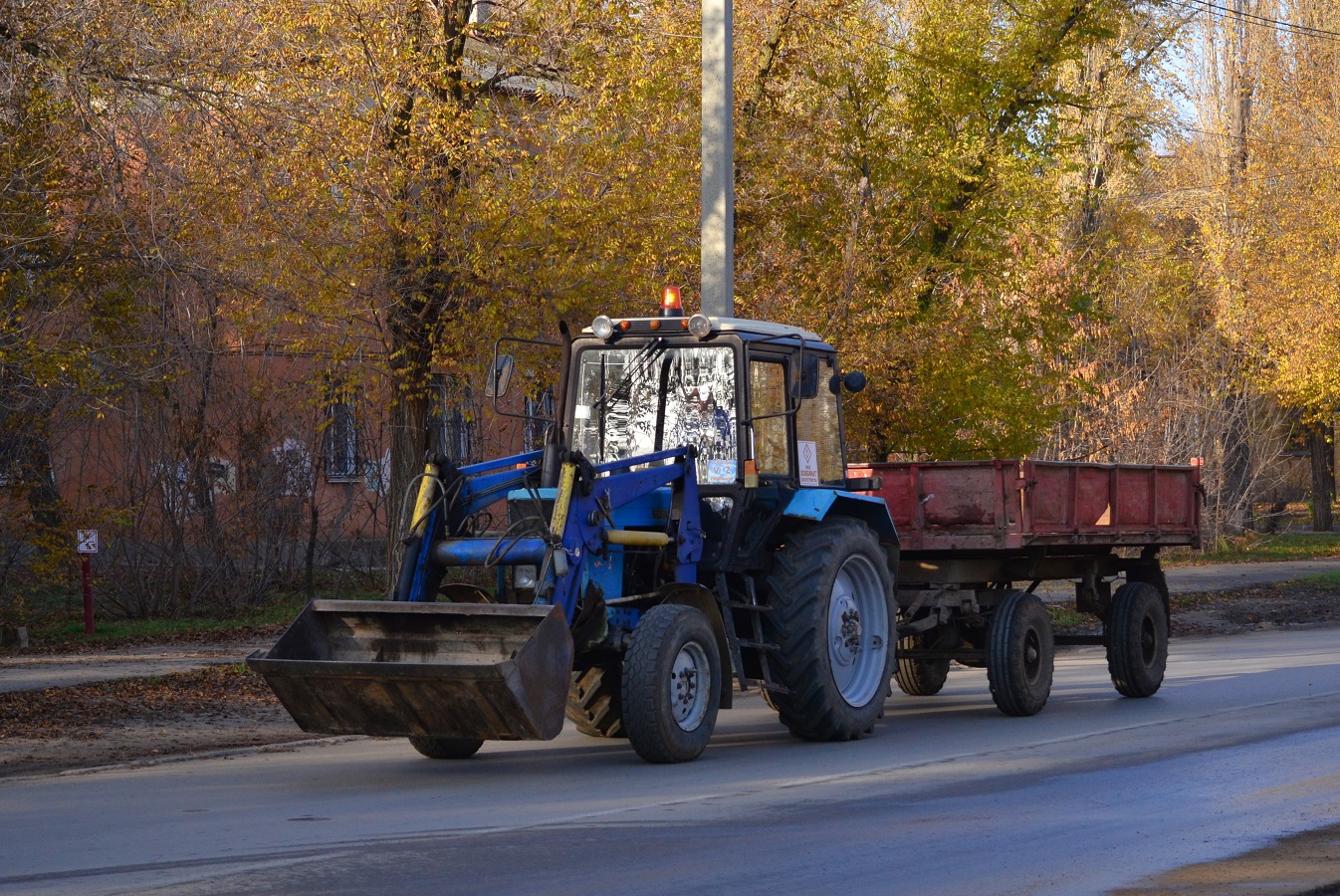 Волгоградская область, № 2921 ВН 34 — Беларус-82.1