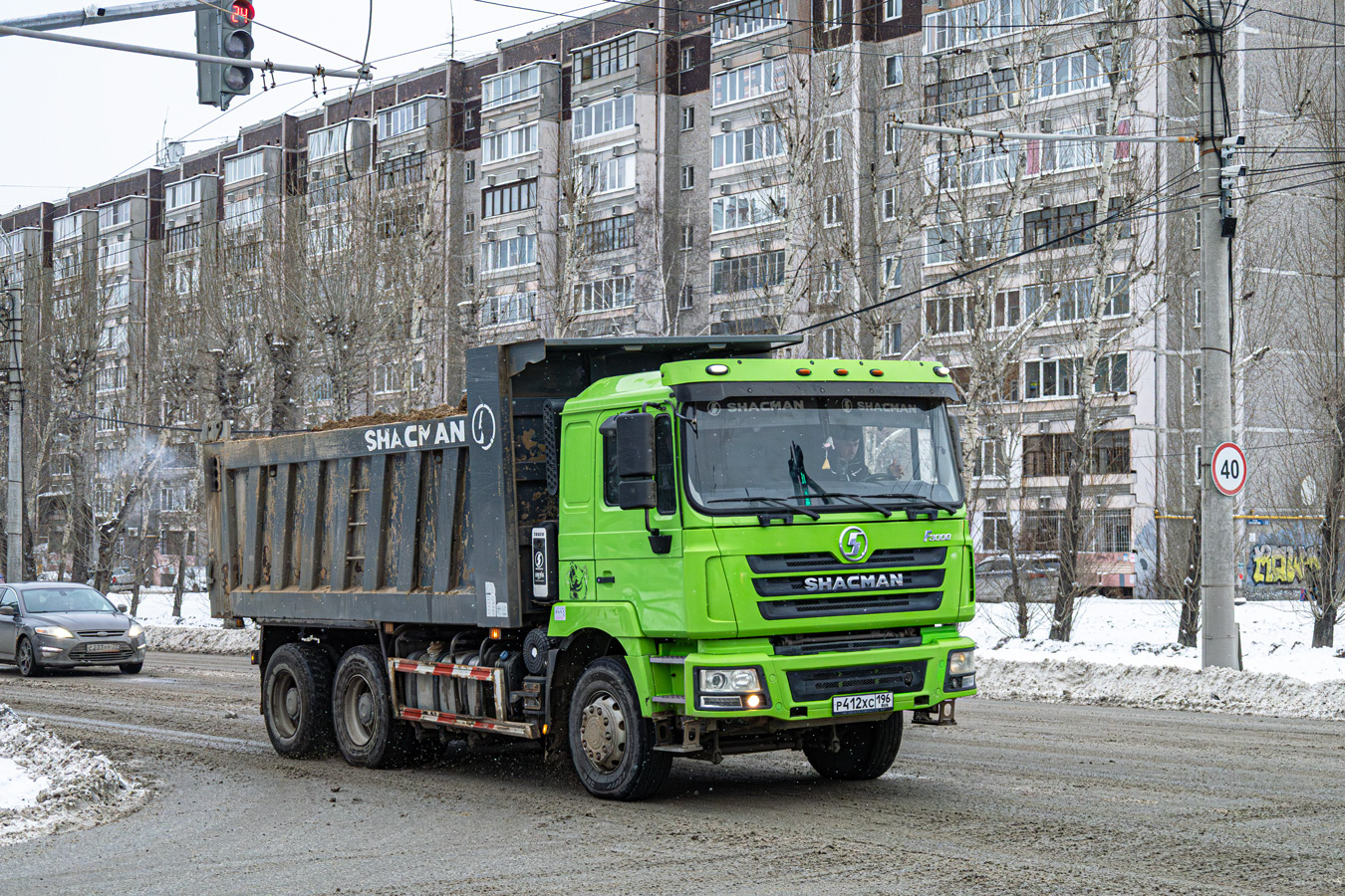 Свердловская область, № Р 412 ХС 196 — Shaanxi Shacman F3000 SX325x