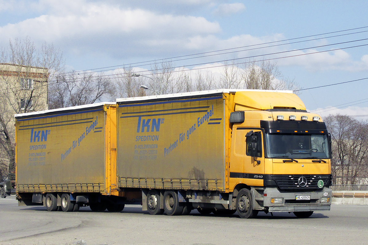 Днепропетровская область, № АЕ 4205 ЕХ — Mercedes-Benz Actros ('1997) 2540