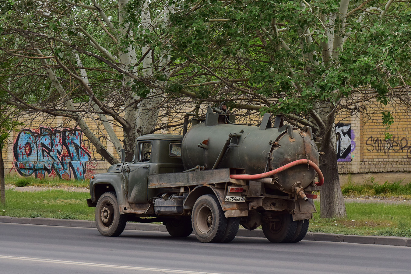 Волгоградская область, № А 754 НВ 34 — ЗИЛ-431410