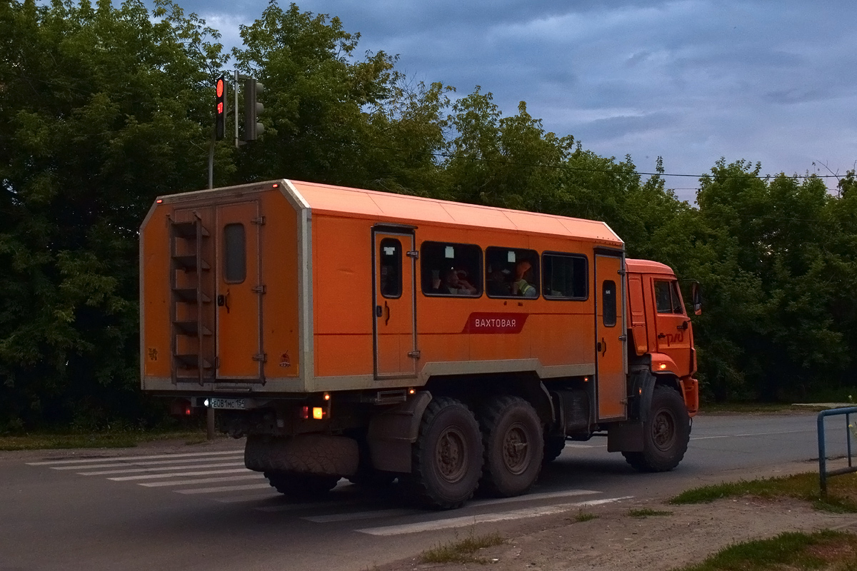 Новосибирская область, № Е 081 МС 154 — КамАЗ-43118-46