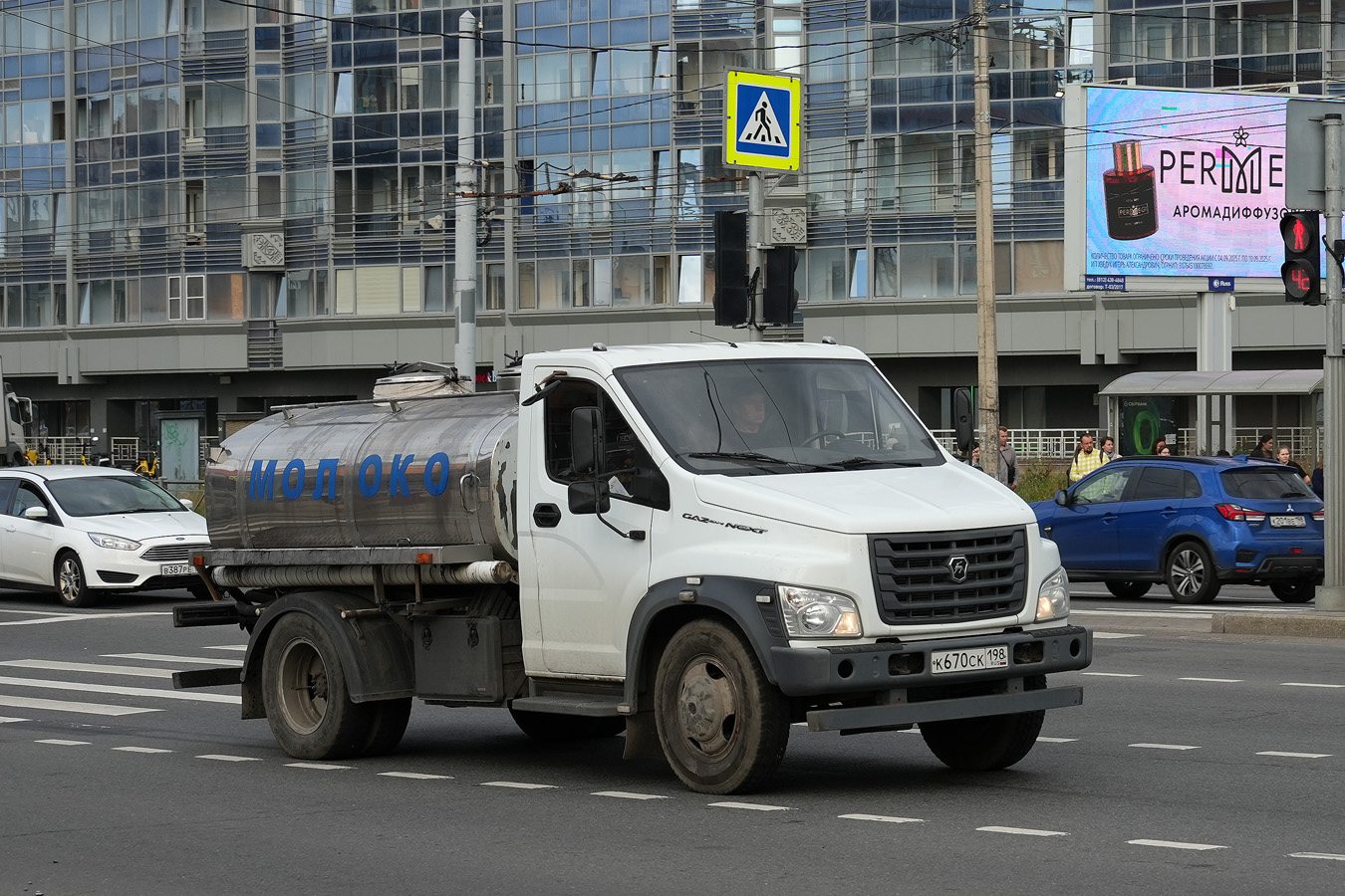 Санкт-Петербург, № К 670 СК 198 — ГАЗ-C41R13