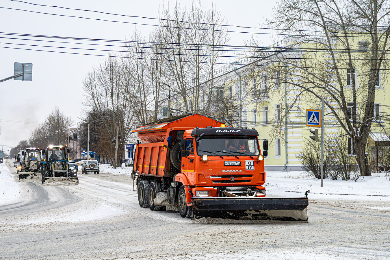 Свердловская область, № Р 395 ЕХ 196 — КамАЗ-65115-50