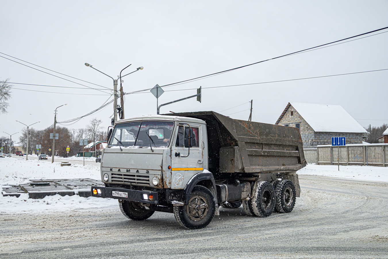 Свердловская область, № Н 799 АС 196 — КамАЗ-55111 [551110]