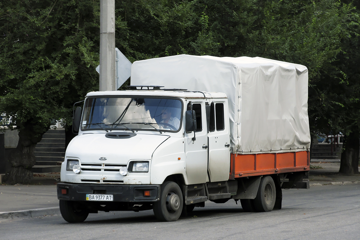 Кировоградская область, № ВА 9377 АТ — ЗИЛ-5301ГА "Бычок"