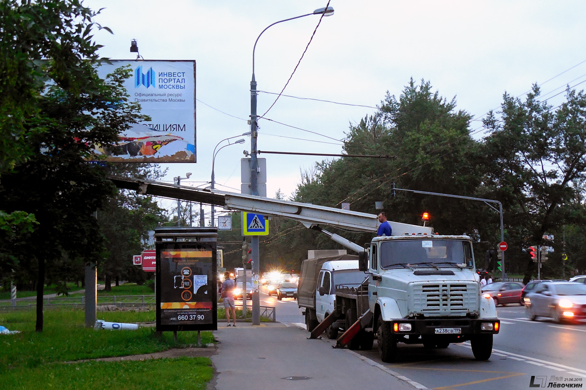 Москва, № А 238 СВ 199 — ЗИЛ-432932