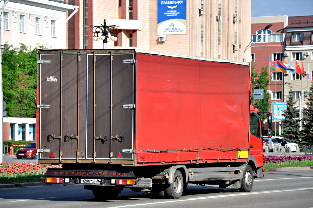 Ставропольский край, № М 200 ТХ 126 — Mercedes-Benz Atego 818