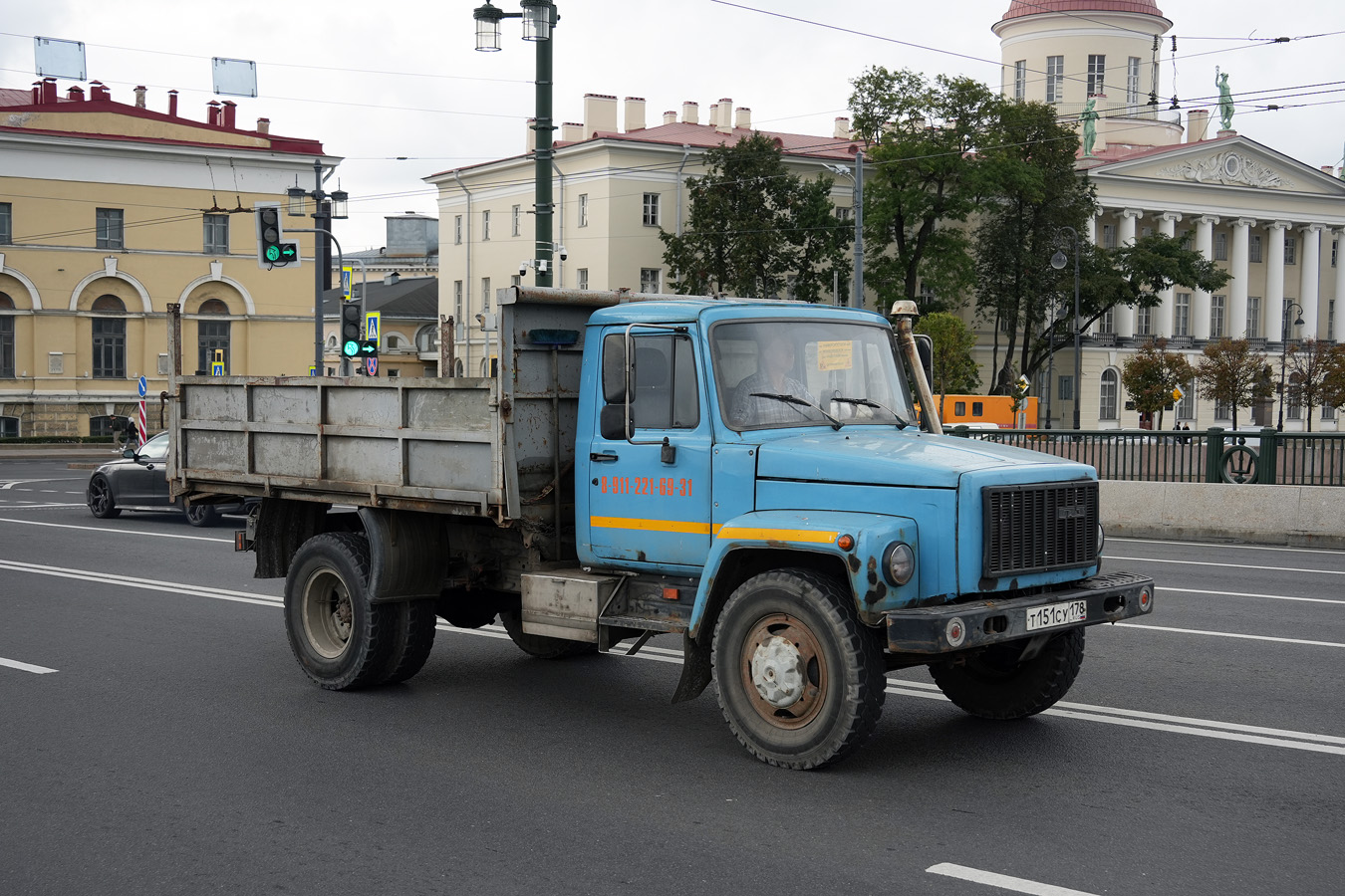 Санкт-Петербург, № Т 151 СУ 178 — ГАЗ-4301