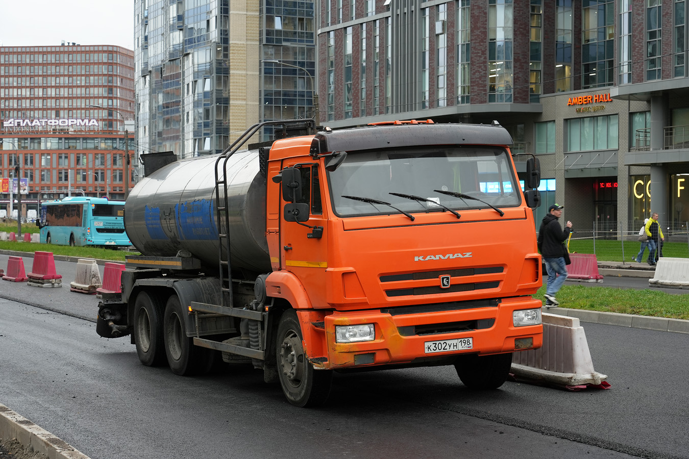 Санкт-Петербург, № К 302 УН 198 — КамАЗ-65115-A5(48)