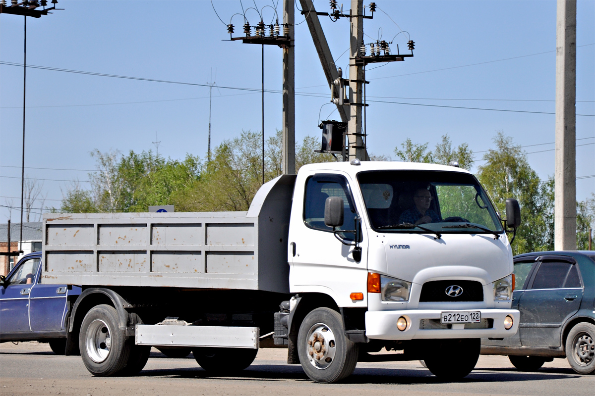 Алтайский край, № В 212 ЕО 122 — Hyundai HD78 ('2004)