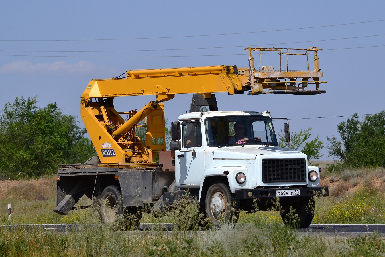 Волгоградская область, № С 694 ТМ 34 — ГАЗ-3309 [X5P]