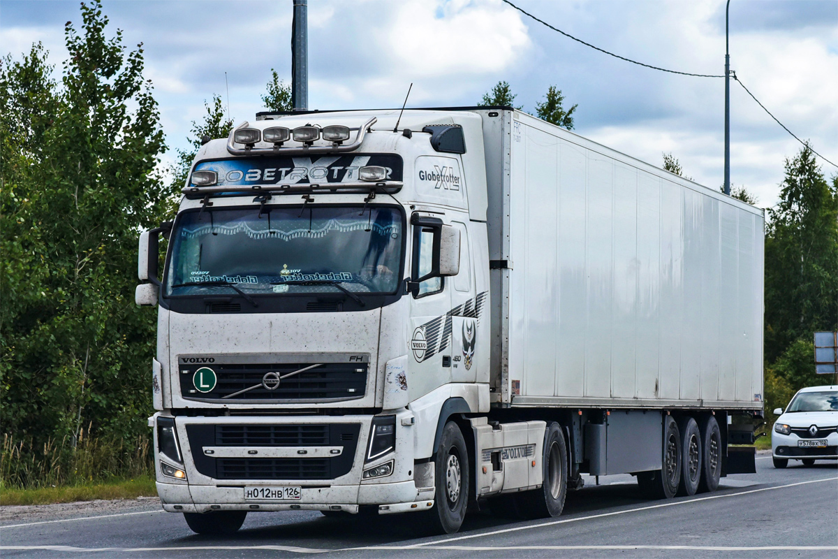 Ставропольский край, № Н 012 НВ 126 — Volvo ('2008) FH.480