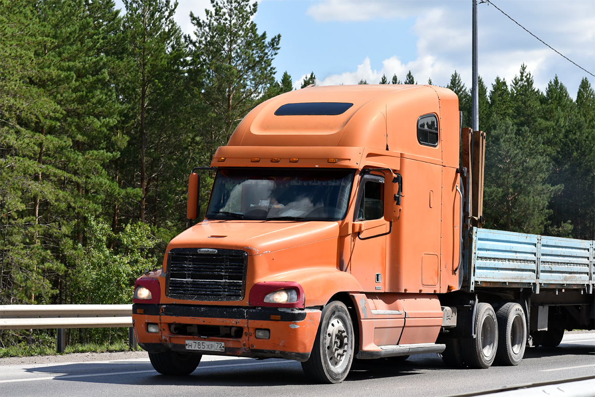 Тюменская область, № Н 785 ХР 72 — Freightliner Century Class