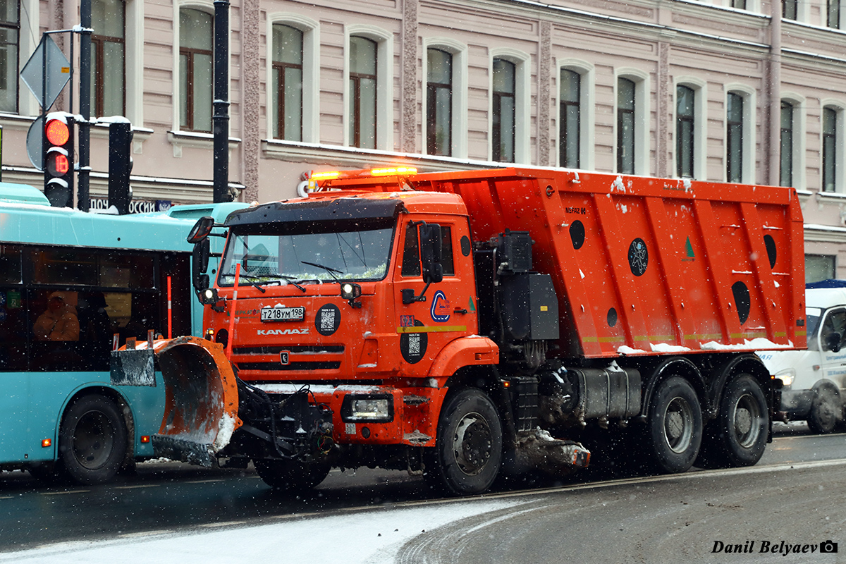 Санкт-Петербург, № 621 — КамАЗ-6520 (общая модель)