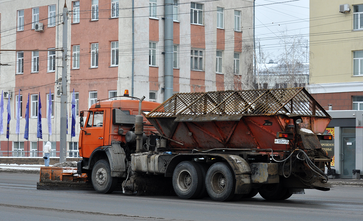 Омская область, № Р 100 НТ 55 — КамАЗ-65115-62