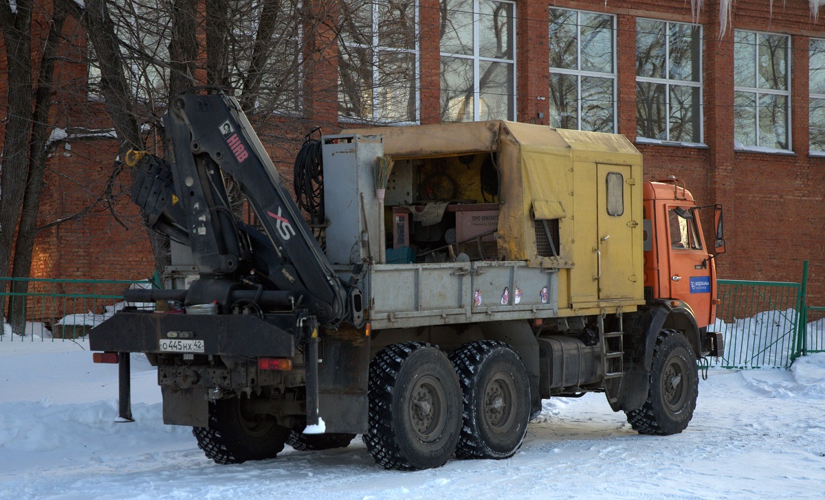 Кемеровская область, № О 445 НХ 42 — КамАЗ-43118-13 [43118N]